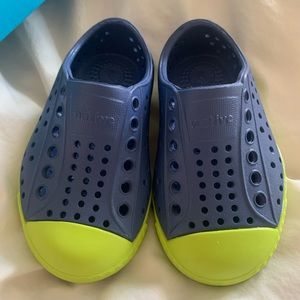 Native Jefferson size 5 Toddler Shoes